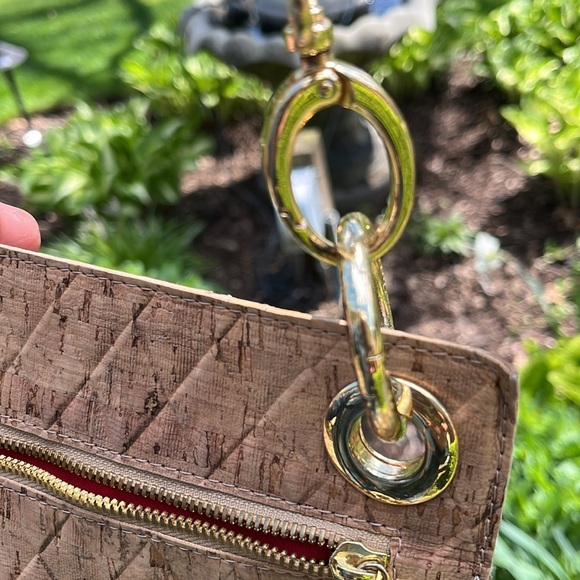 Hammitt small cork Tony. GUC Gold Hardware - Picture 7 of 11